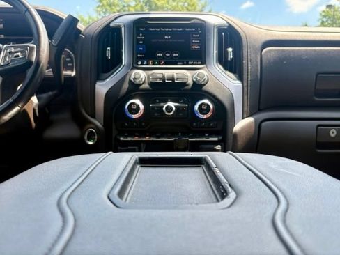 Used 2019 GMC Sierra 1500 SLT w/ SLT Premium Plus Package AWD/4WD image 24