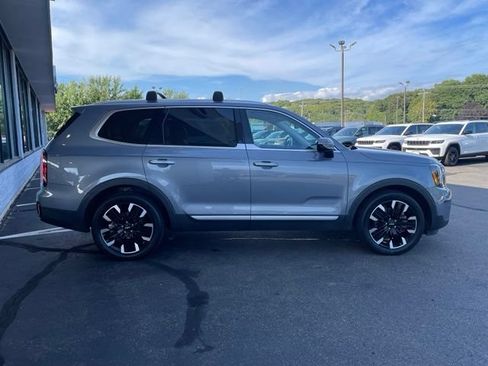 Used 2023 Kia Telluride SX Prestige AWD/4WD image 4