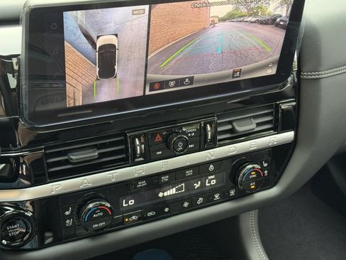 New 2026 Nissan Pathfinder Platinum AWD/4WD image 13