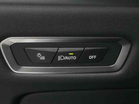 Certified 2026 BMW X7 xDrive40i image 17