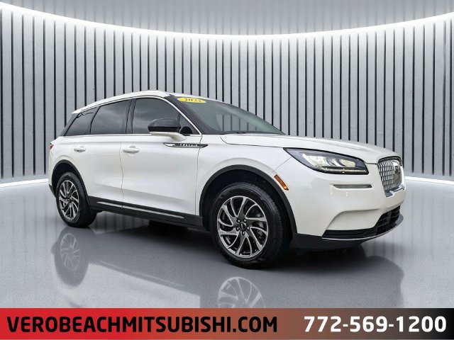 Used 2022 Lincoln Corsair FWD image 1