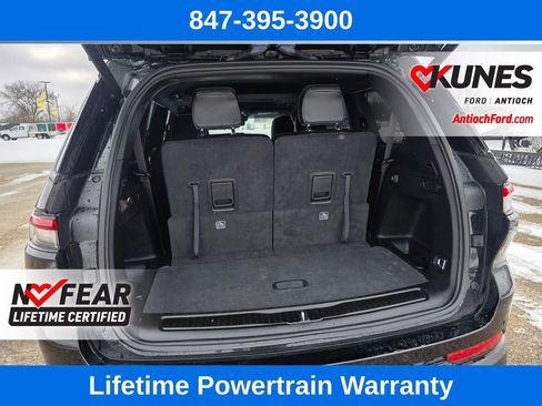 Used 2024 Jeep Grand Cherokee L Altitude image 14