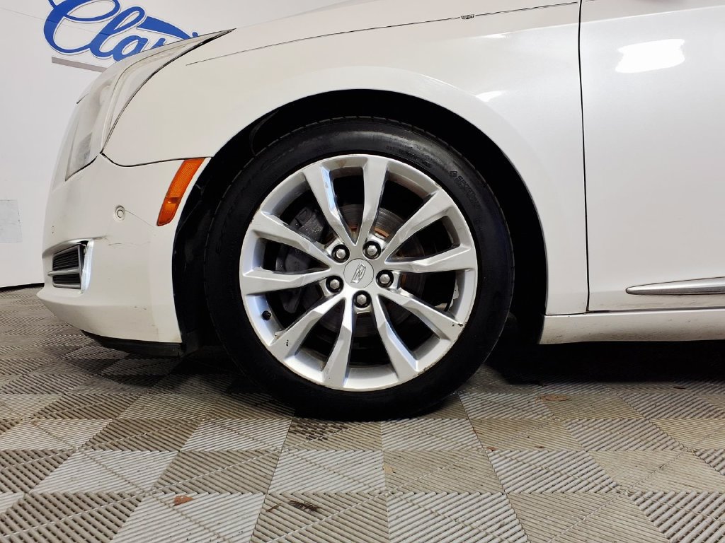 Used 2017 Cadillac XTS Luxury FWD image 7