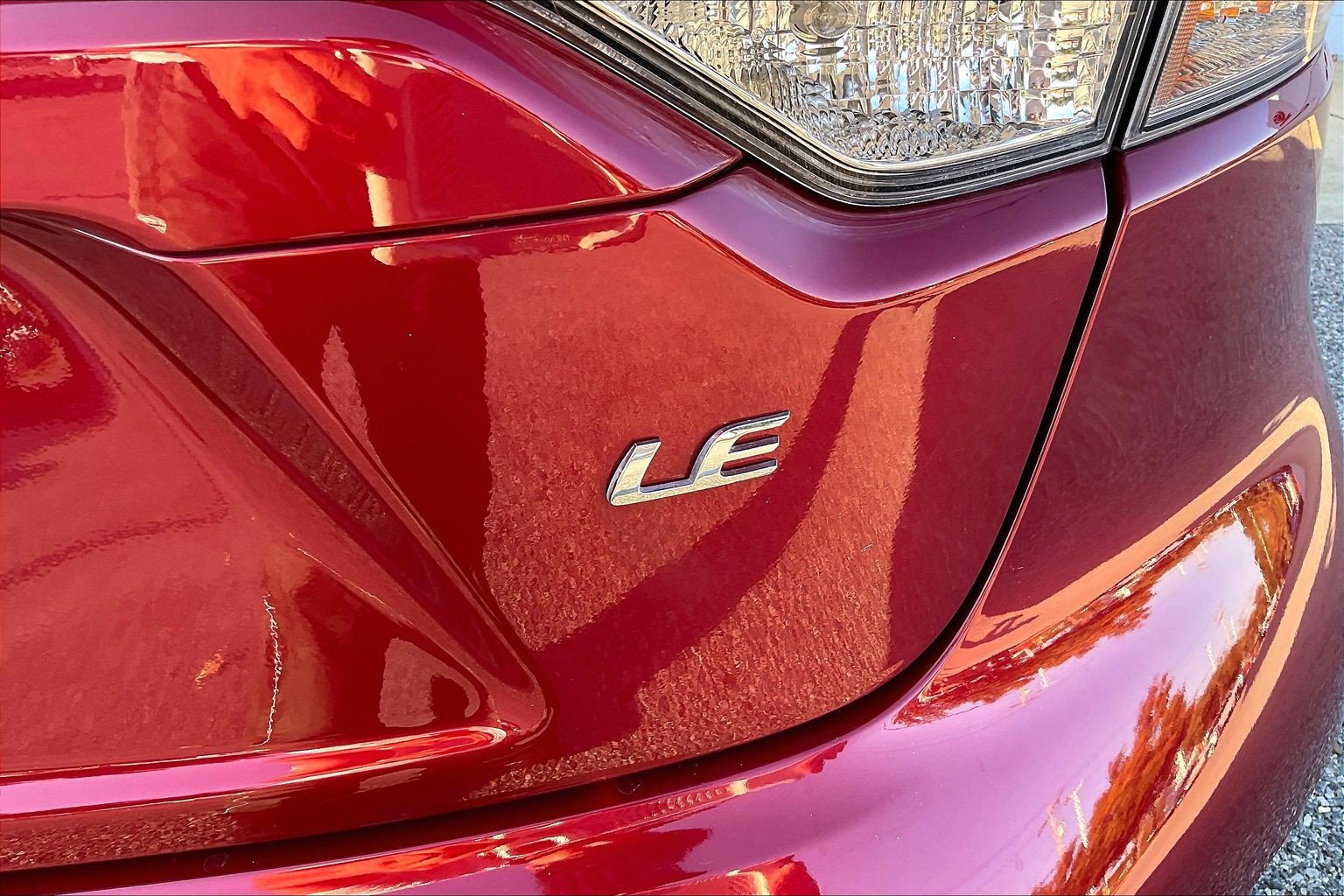 Used 2025 Toyota Corolla LE FWD image 9