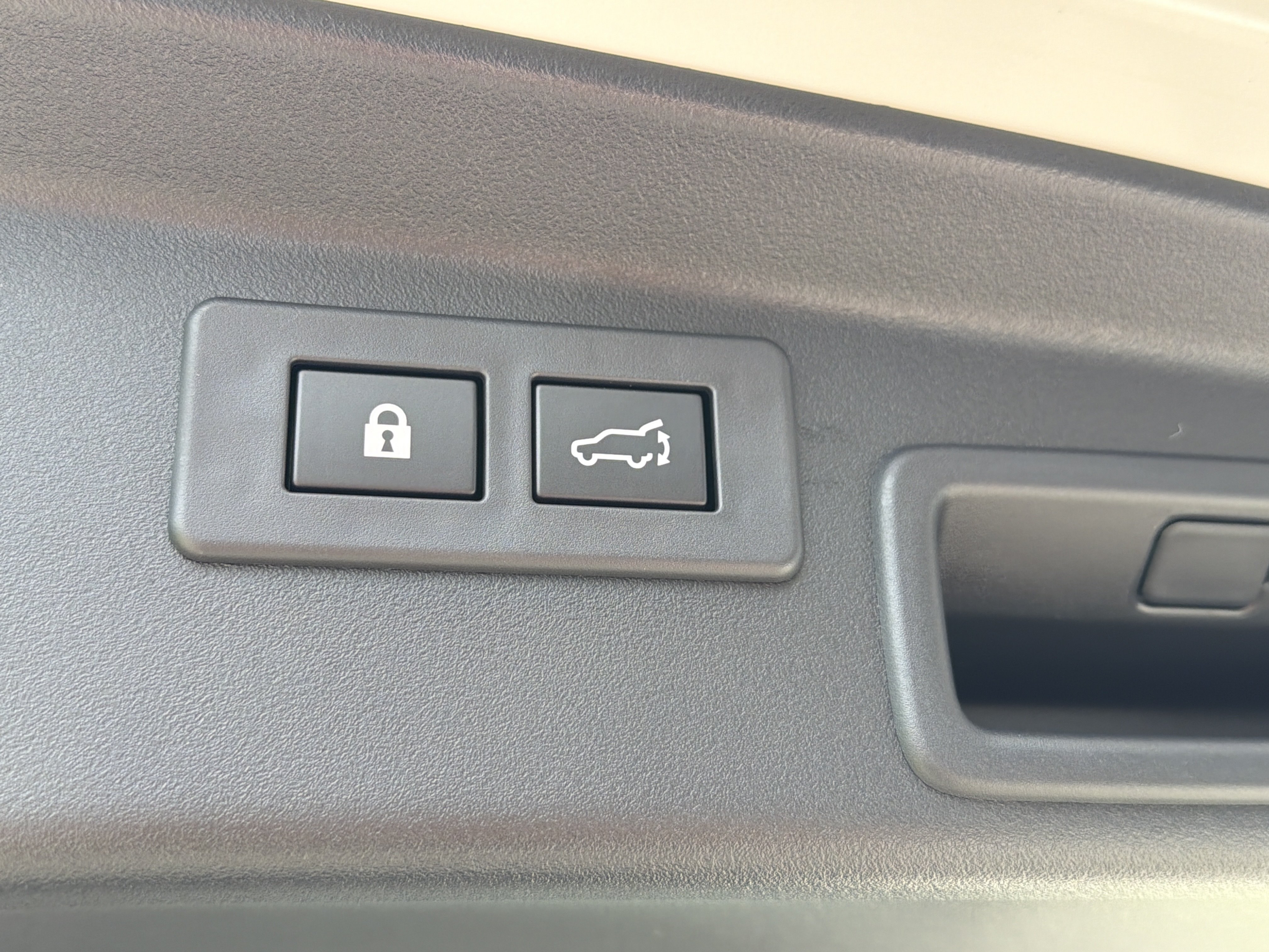 New 2026 Subaru Outback Touring XT AWD/4WD image 19