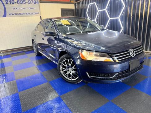 Used 2013 Volkswagen Passat 2.5 SE image 3