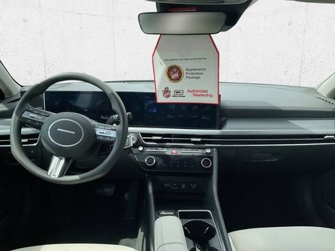 Used 2024 Hyundai Sonata SEL FWD image 12