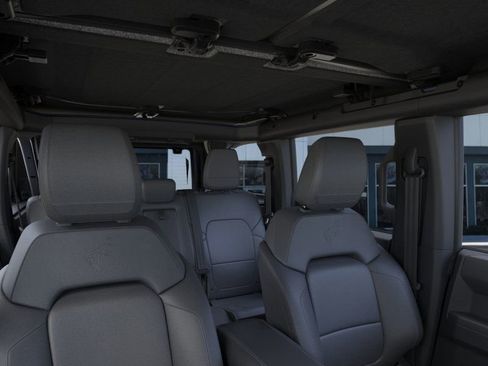 New 2025 Ford Bronco Badlands AWD/4WD image 12