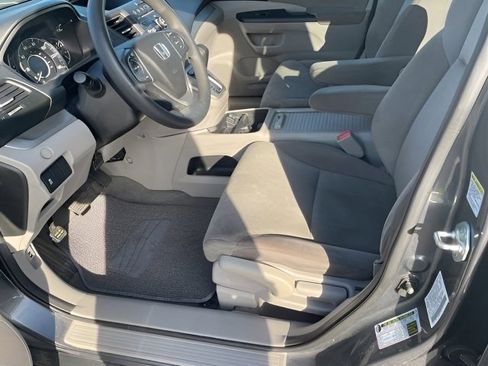 Used 2013 Honda CR-V EX image 19