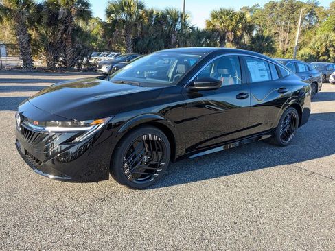 New 2026 Nissan Sentra SR w/ Floor Mat Package image 8