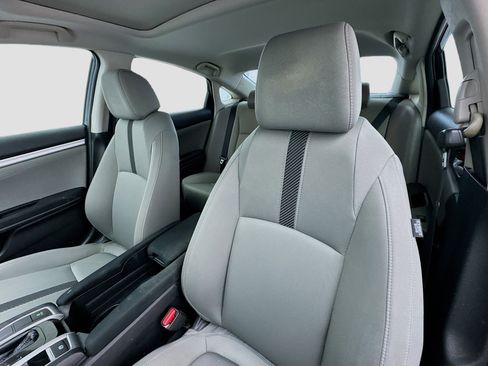 Used 2018 Honda Civic EX image 13