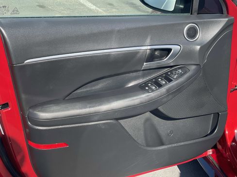 Certified 2023 Hyundai Sonata SEL image 18