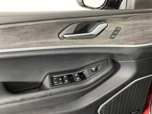 Used 2021 Jeep Grand Cherokee L Limited AWD/4WD image 15