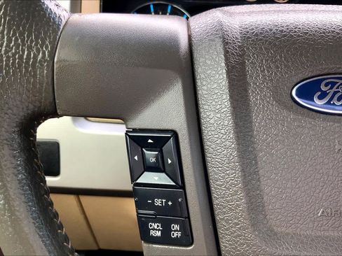 Used 2013 Ford F150 Lariat w/ Mid Equipment Group RWD image 24