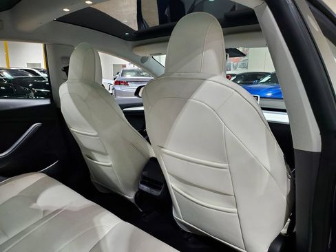 Used 2021 Tesla Model 3 Standard Range Plus RWD image 22