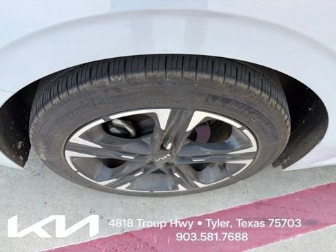 Certified 2023 Kia K5 GT-Line w/ GT-Line Premium Package FWD image 12