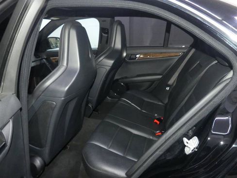 Used 2009 Mercedes-Benz C 63 AMG Sedan image 24