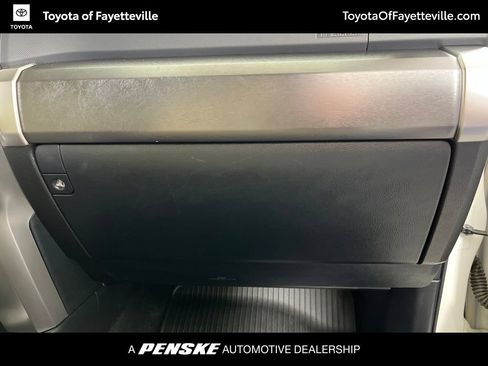 Used 2021 Toyota 4Runner SR5 Premium w/ Moonroof Package AWD/4WD image 14