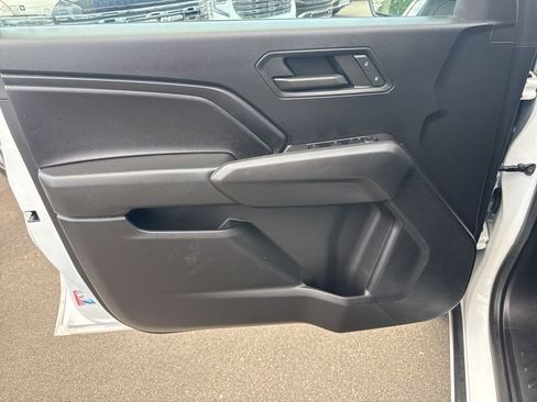 Used 2023 Chevrolet Colorado W/T image 20