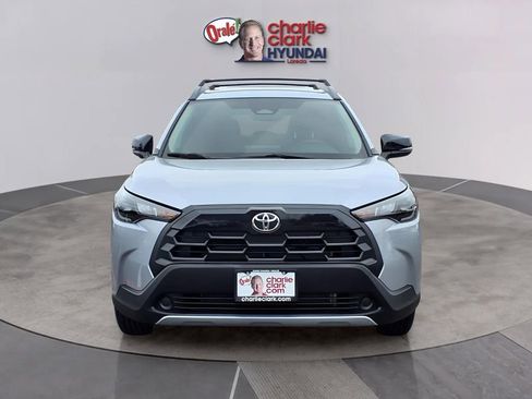 Used 2026 Toyota Corolla Cross LE FWD image 8