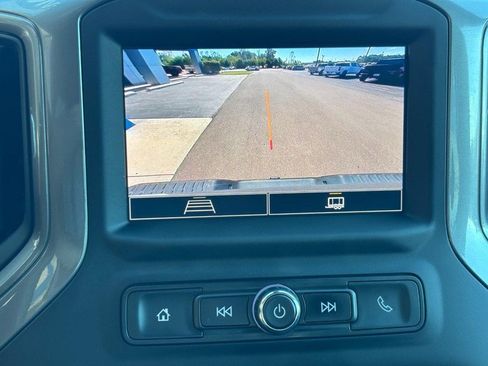 Used 2024 Chevrolet Silverado 2500 Custom w/ Custom Value Package image 20