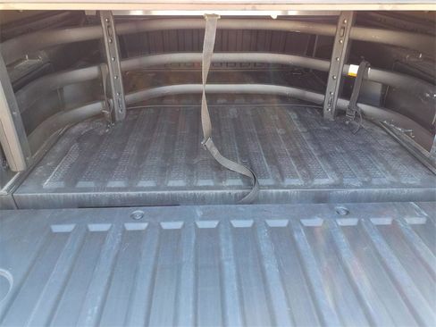 Used 2022 Hyundai Santa Cruz Limited image 10