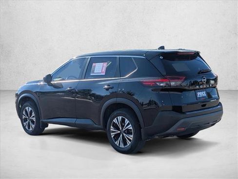 Used 2023 Nissan Rogue SV image 8