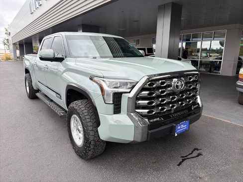 Used 2024 Toyota Tundra Platinum AWD/4WD image 1