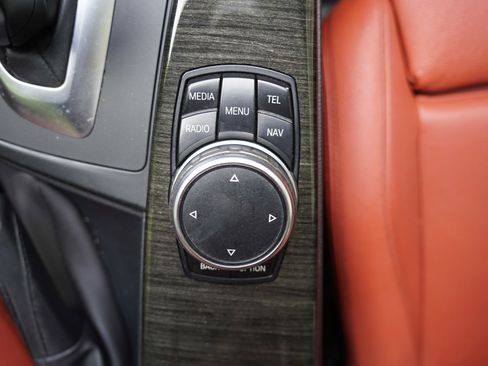 Used 2016 BMW 328i xDrive Sedan AWD/4WD image 31