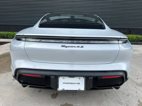 Used 2026 Porsche Taycan 4S AWD/4WD image 12