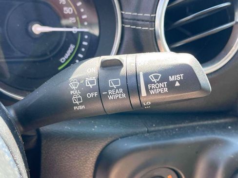 Used 2021 Jeep Wrangler Unlimited Sahara w/ Cold Weather Group AWD/4WD image 36