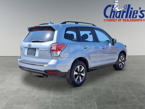 Used 2018 Subaru Forester 2.5i Limited image 4
