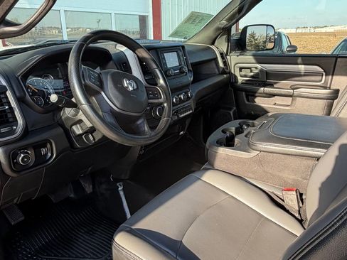 Used 2022 RAM 2500 Tradesman RWD image 5