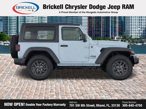 Used 2024 Jeep Wrangler Sport AWD/4WD image 9