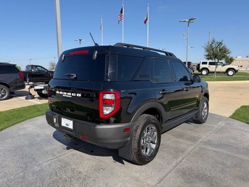 Used 2023 Ford Bronco Sport Badlands image 6