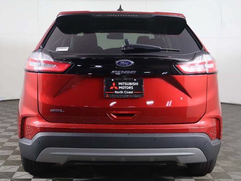 Used 2023 Ford Edge SEL AWD/4WD image 10