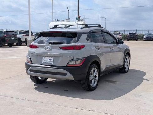 Used 2023 Hyundai Kona SEL AWD/4WD image 5