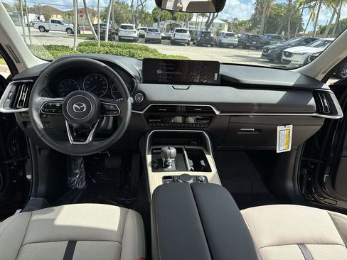 New 2026 MAZDA CX-90 3.3 Turbo w/ Preferred Package AWD/4WD image 36