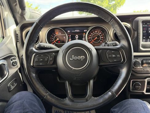 Used 2018 Jeep Wrangler Unlimited Sport S AWD/4WD image 7