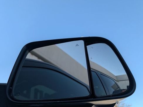 Used 2022 RAM 3500 Limited image 7