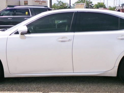 Used 2017 Lexus ES 350 w/ Premium Package FWD image 4