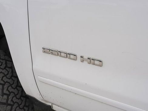 Used 2016 Chevrolet Silverado 2500 LT w/ LT Fleet Convenience Package AWD/4WD image 18