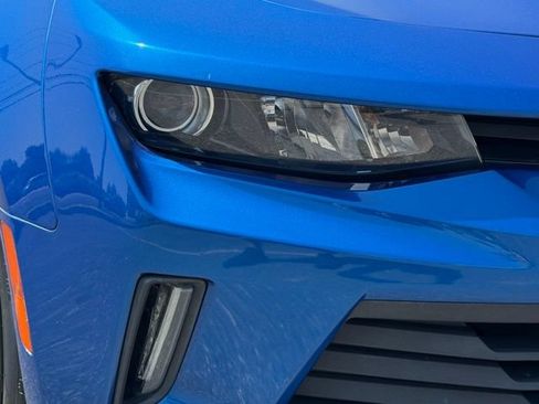 Certified 2018 Chevrolet Camaro LT RWD image 16