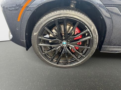 Used 2023 BMW X6 xDrive40i w/ M Sport Package image 9