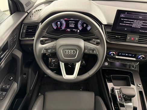 Used 2025 Audi Q5 2.0T Premium Plus w/ Premium Plus Package AWD/4WD image 13