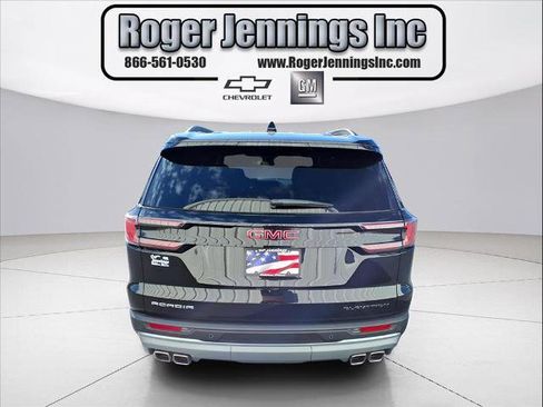 Used 2025 GMC Acadia Elevation image 22