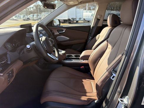 Certified 2025 Acura RDX SH-AWD w/ Technology Package image 31