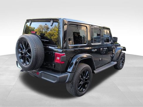 Used 2021 Jeep Wrangler Unlimited Sahara 4xe image 8