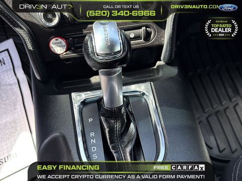 Used 2017 Ford Mustang GT w/ Black Accent Package RWD image 17