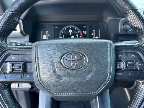 Certified 2025 Toyota Tacoma SR5 image 21